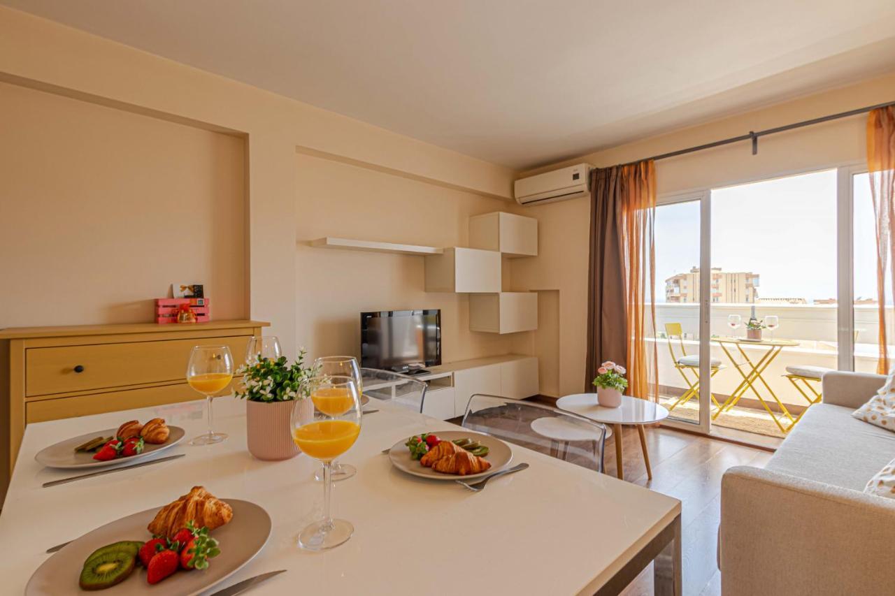 797 Holiday Rentals- Atico En Arroyo De La Miel Con Hermosas Vistas Benalmádena Eksteriør bilde